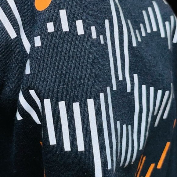 💀🧡Orangetheory Hell Week Racerback Tank Top/ reflection skull - Picture 4 of 7